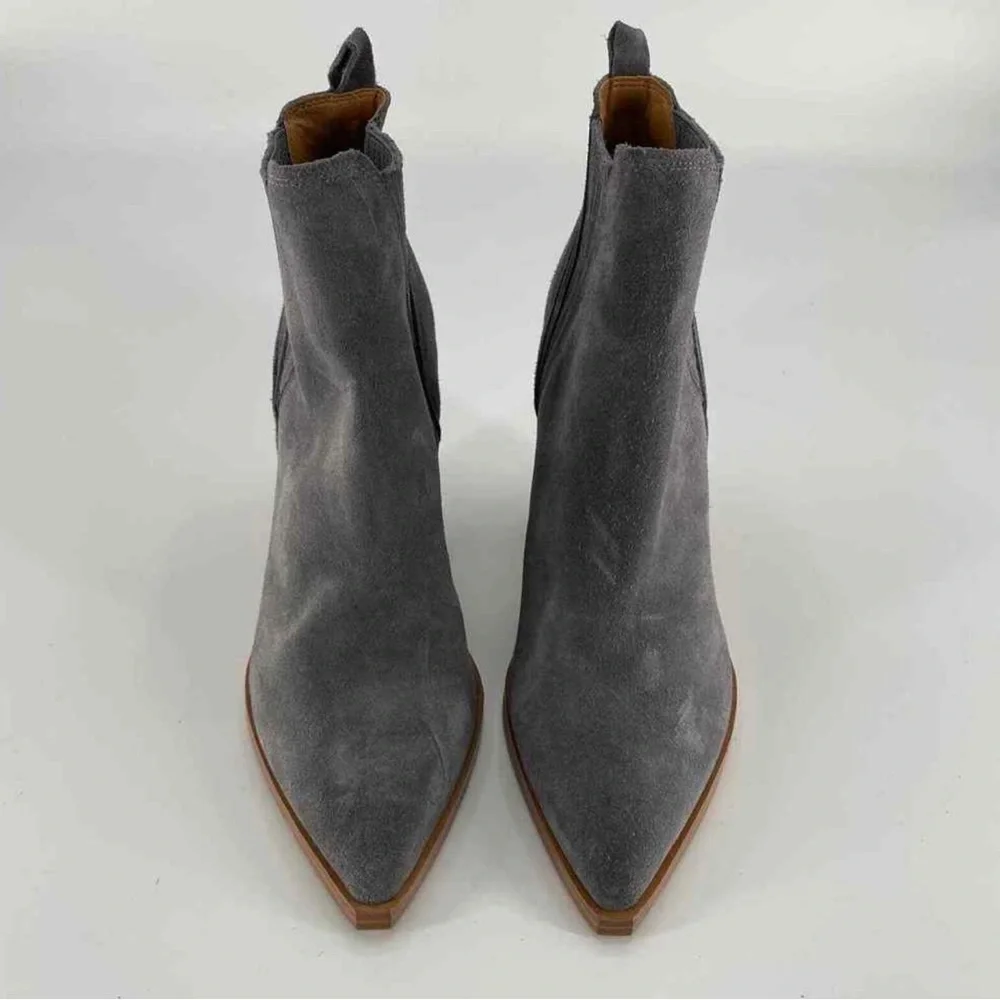 Gray fall ankle boots 9 | Marc Fisher Boots size 9 | Gray suede - Picture 1 of 10